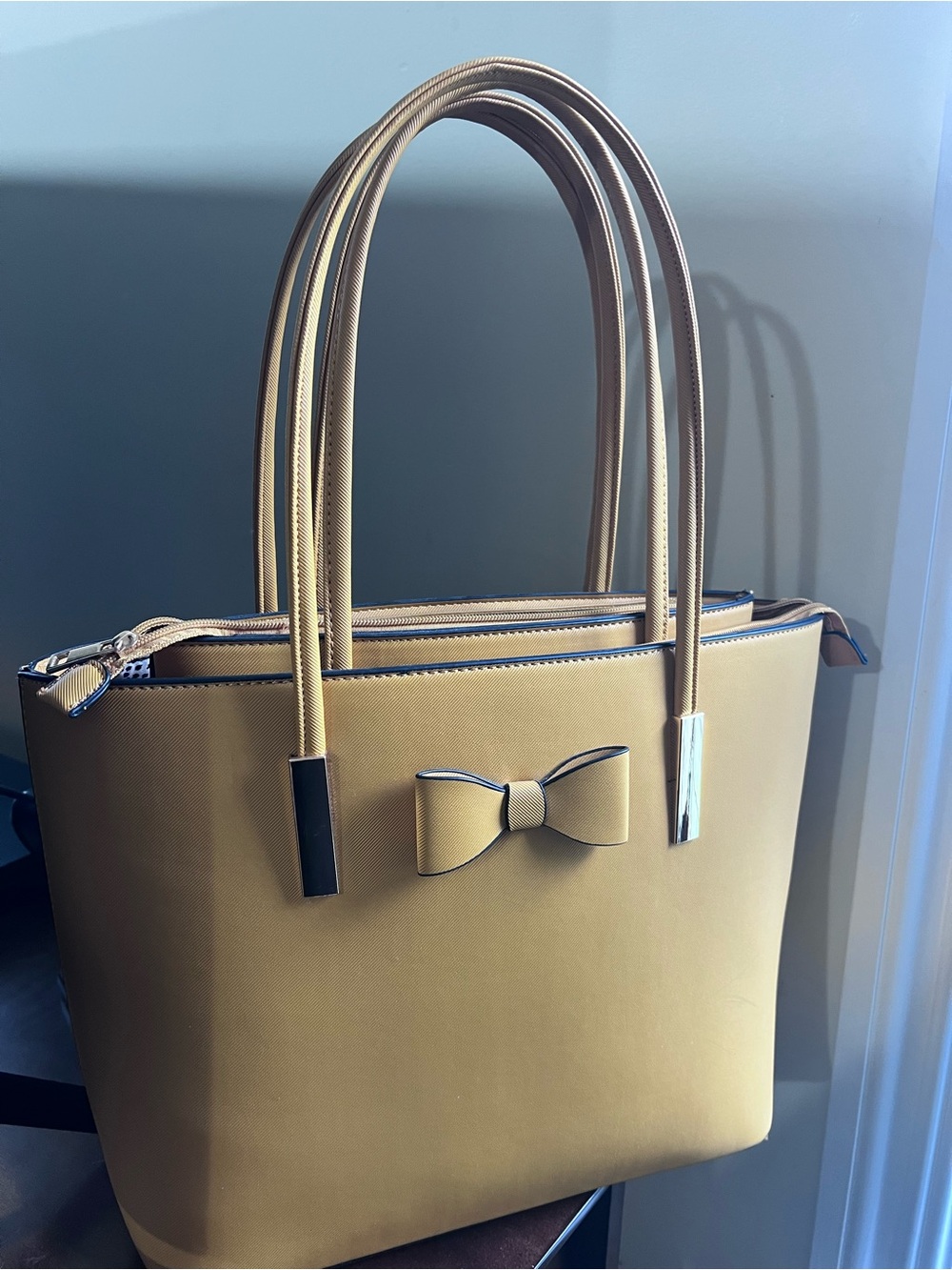 Structured Bow Tote Bag in Mustard Yellow